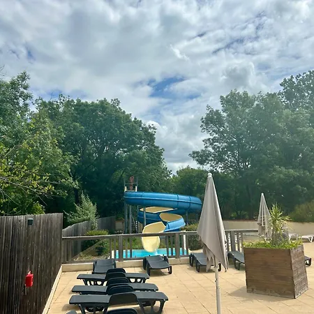 Campsite Les Jardins Prives 148 Le Clos Cottet *