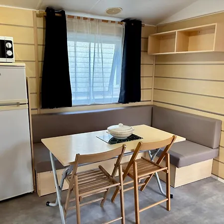 Campsite Les Jardins Prives 148 Le Clos Cottet Angles (Vendee)